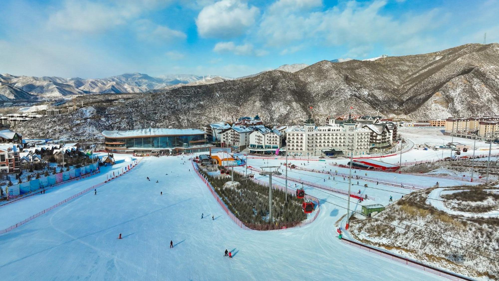 Holiday Inn Resort Zhangjiakou Chongli, An Ihg Hotel מראה חיצוני תמונה